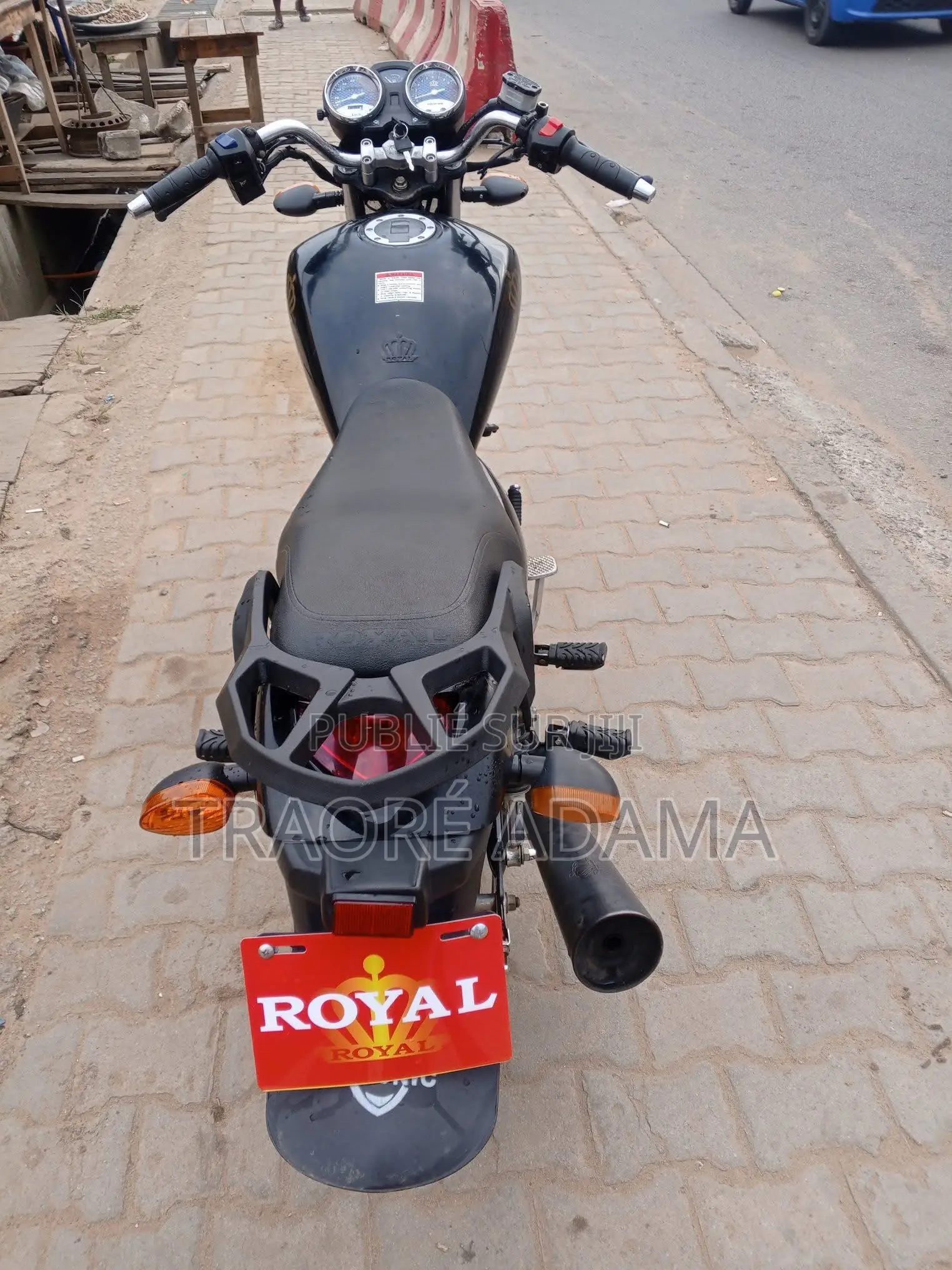 Nouveau Royal RY125 2018 Noir