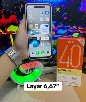 Nouveau Tecno Spark 40 128 GB Blanc