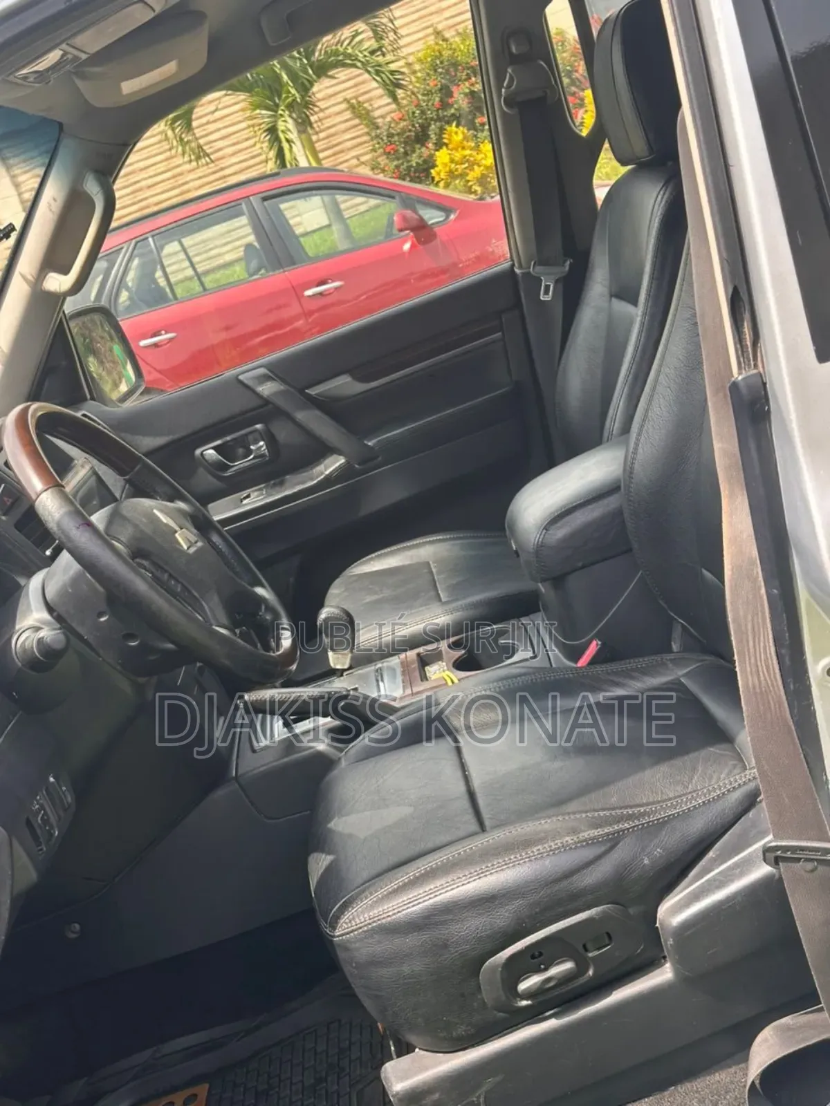 Mitsubishi Pajero 2011 Argenté