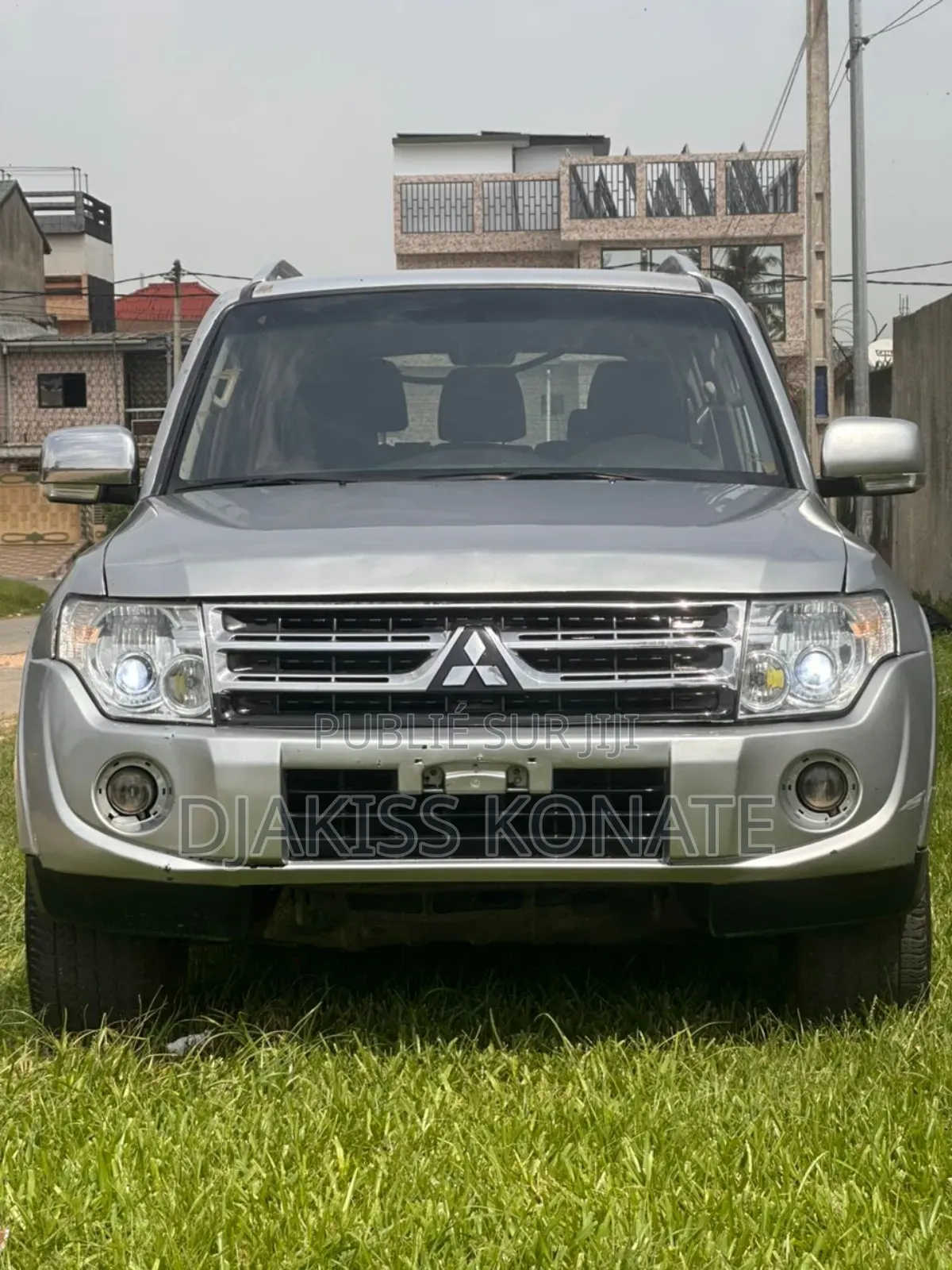 Mitsubishi Pajero 2011 Argenté