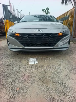 Hyundai Elantra 2023 Turquoise