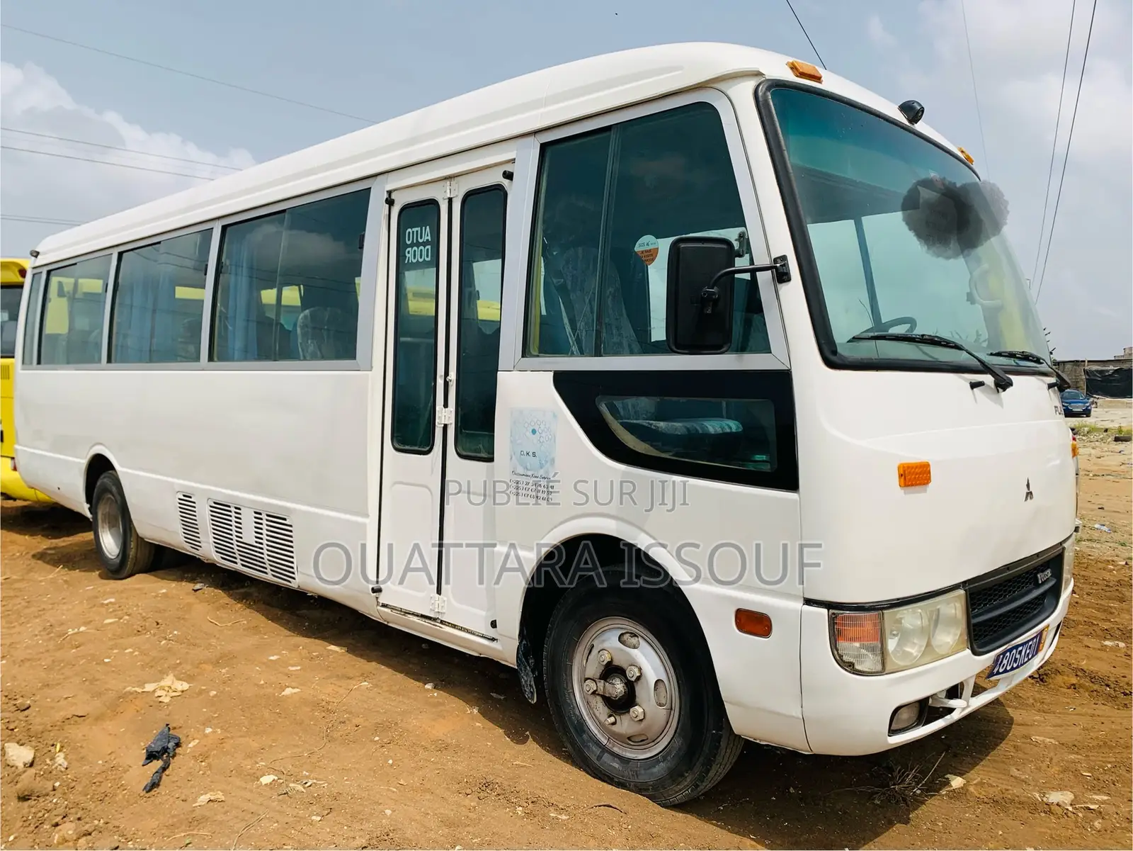 Mitsubishi Fuso Canter 2017 Blanc