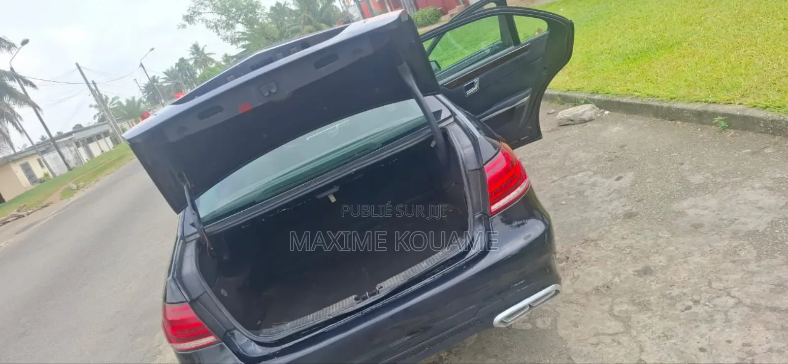 Mercedes-Benz E200 2011 Noir