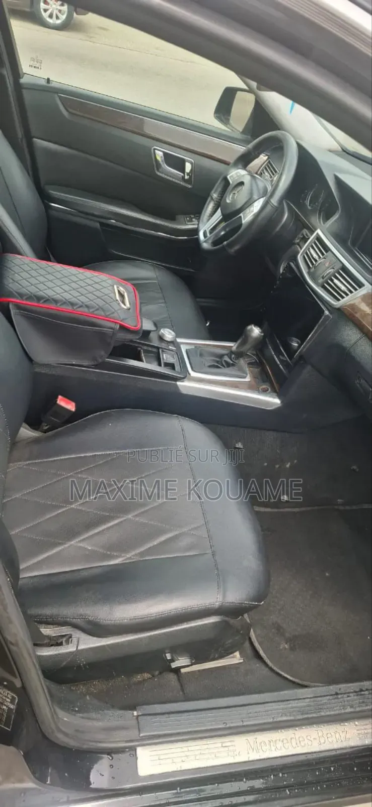 Mercedes-Benz E200 2011 Noir