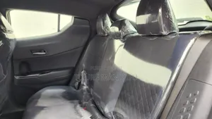 Toyota C-HR 2022 Noir