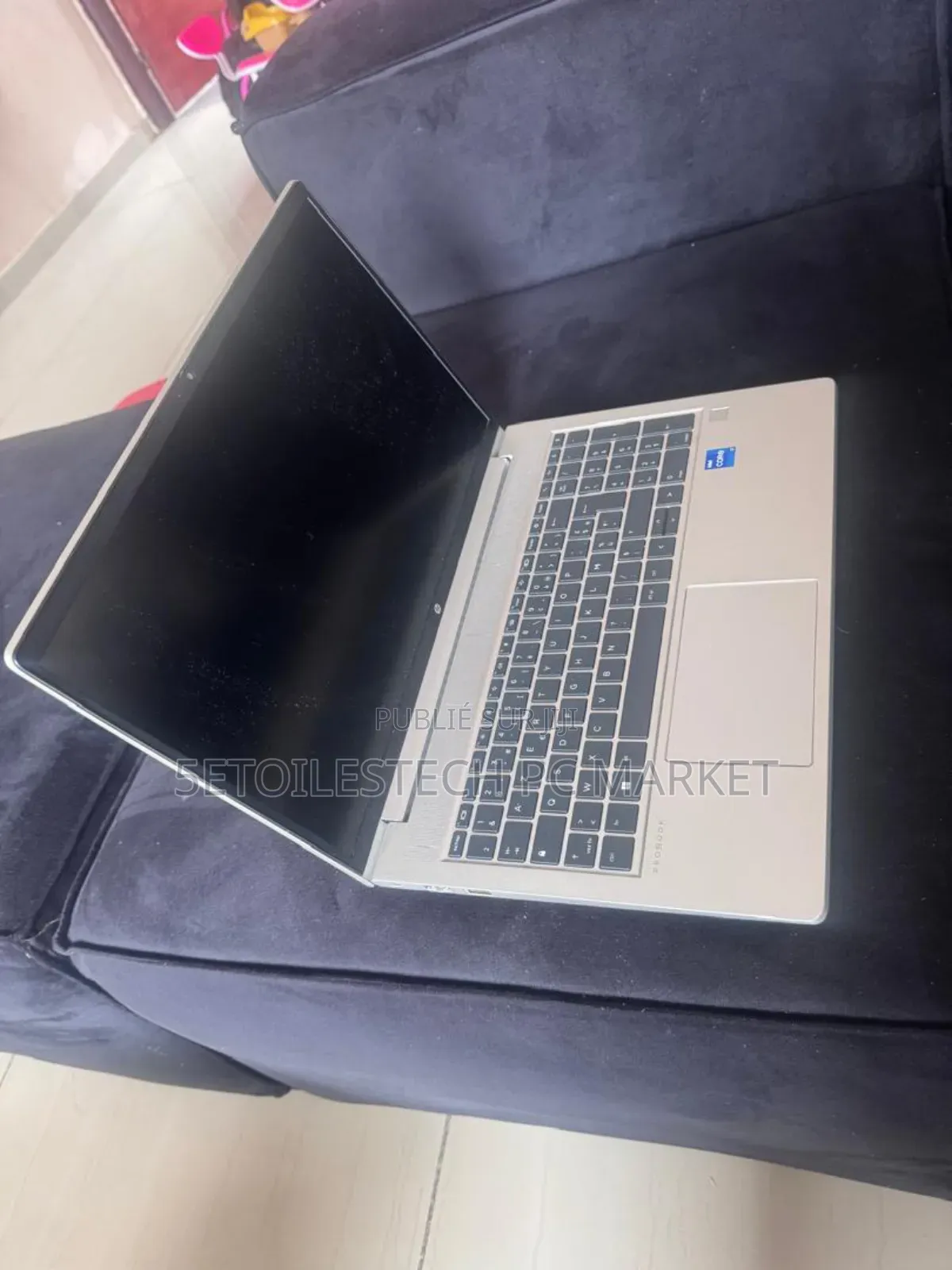 Nouveau HP ProBook 440 G10 8GB Intel Core i7 SSD 512GB