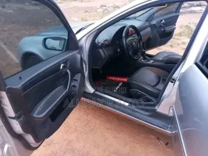 Mercedes-Benz C200 2002 Gris