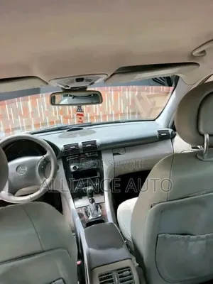 Mercedes-Benz C200 2002 Bleu