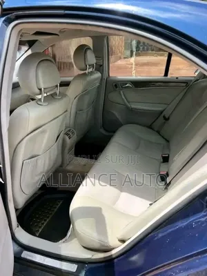 Mercedes-Benz C200 2002 Bleu