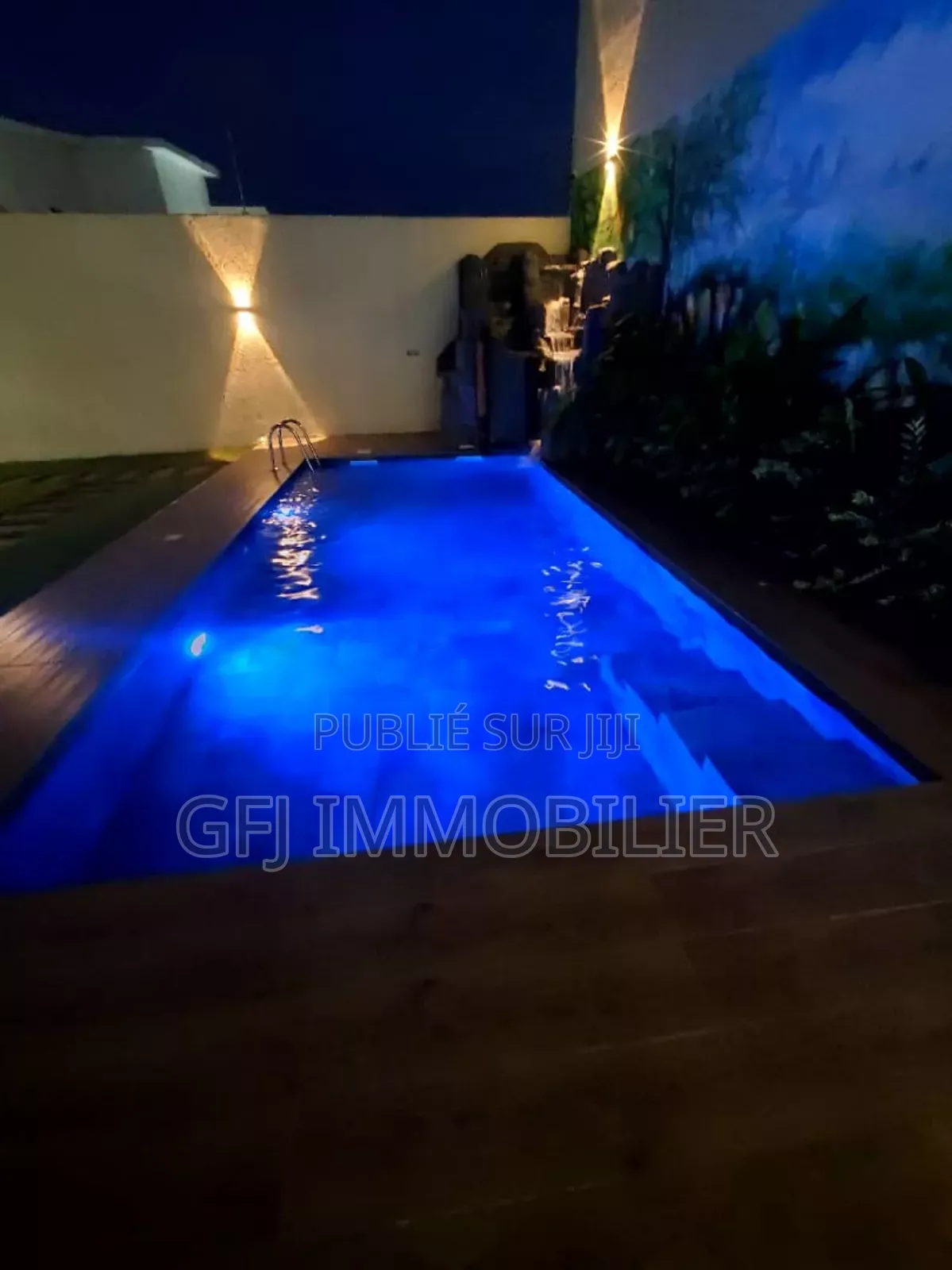 5chbre Duplex dans G.F.J Immobilier, Cocody à Vendre