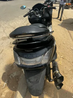 Yamaha Majesty 2010 Noir