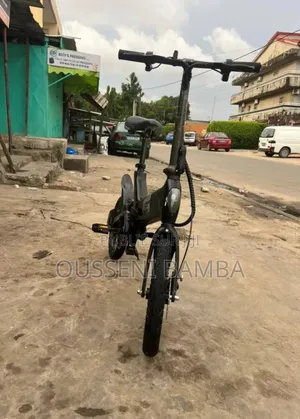 Nouveau Arche Vector 2023 Noir