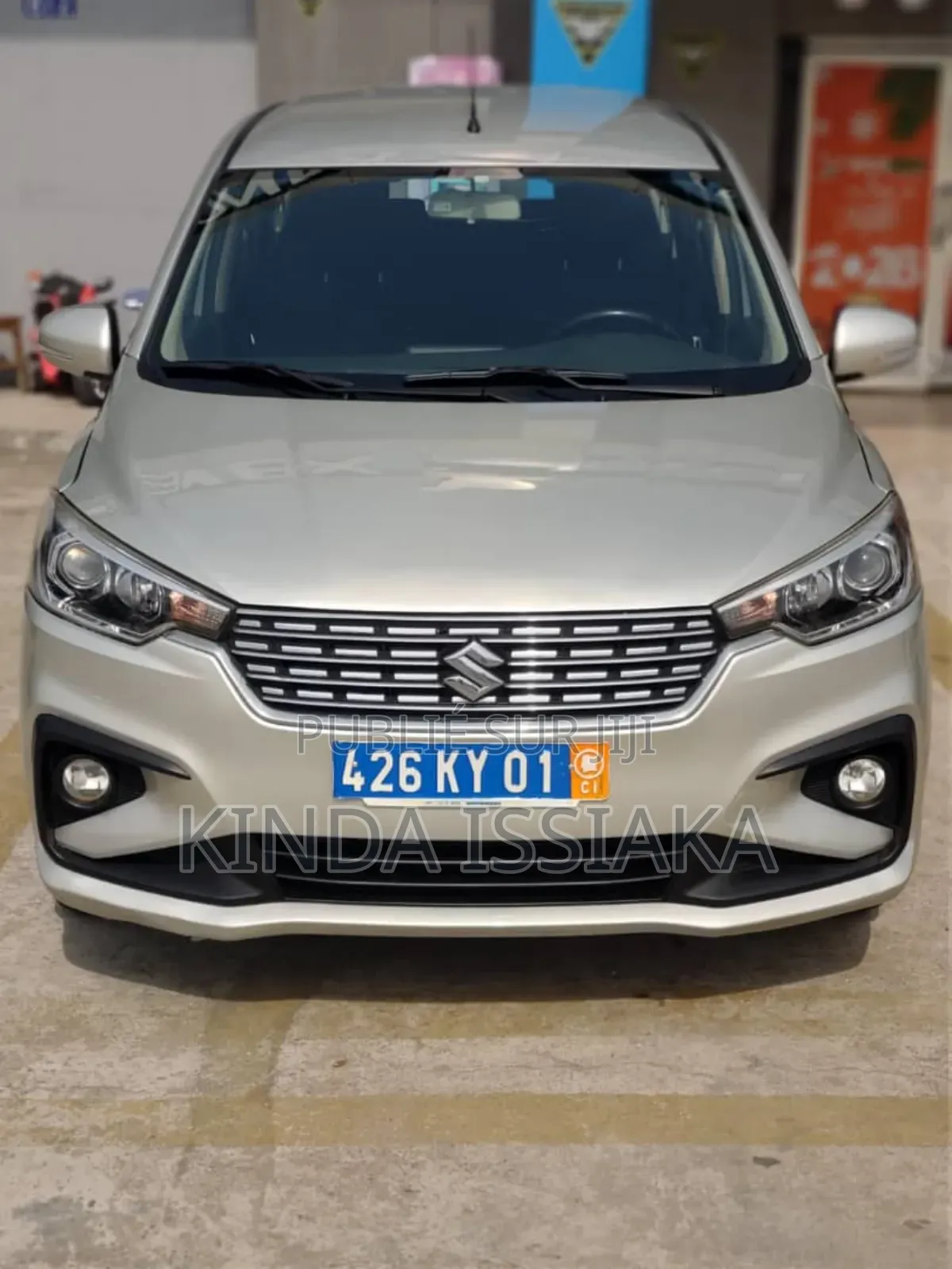 Suzuki Ertiga 2022 Gris