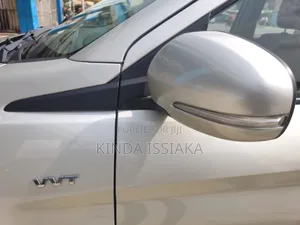 Suzuki Ertiga 2022 Gris