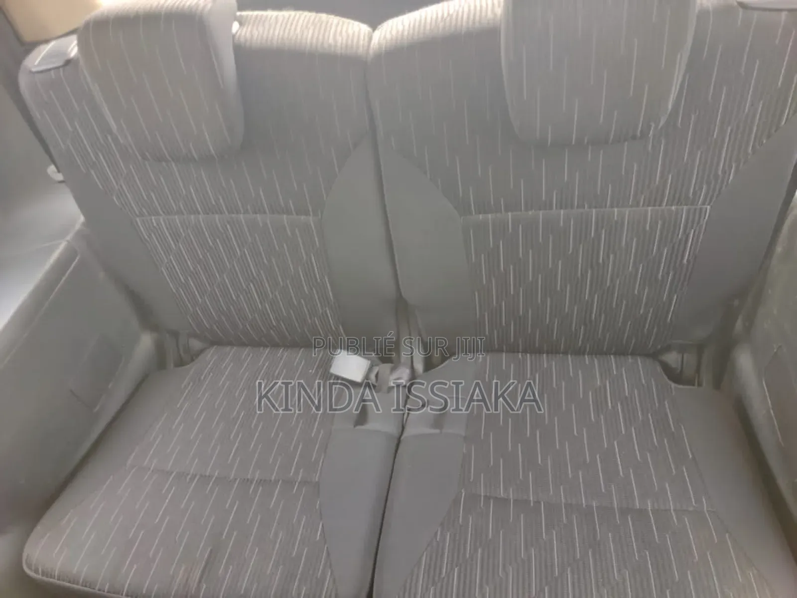 Suzuki Ertiga 2022 Gris