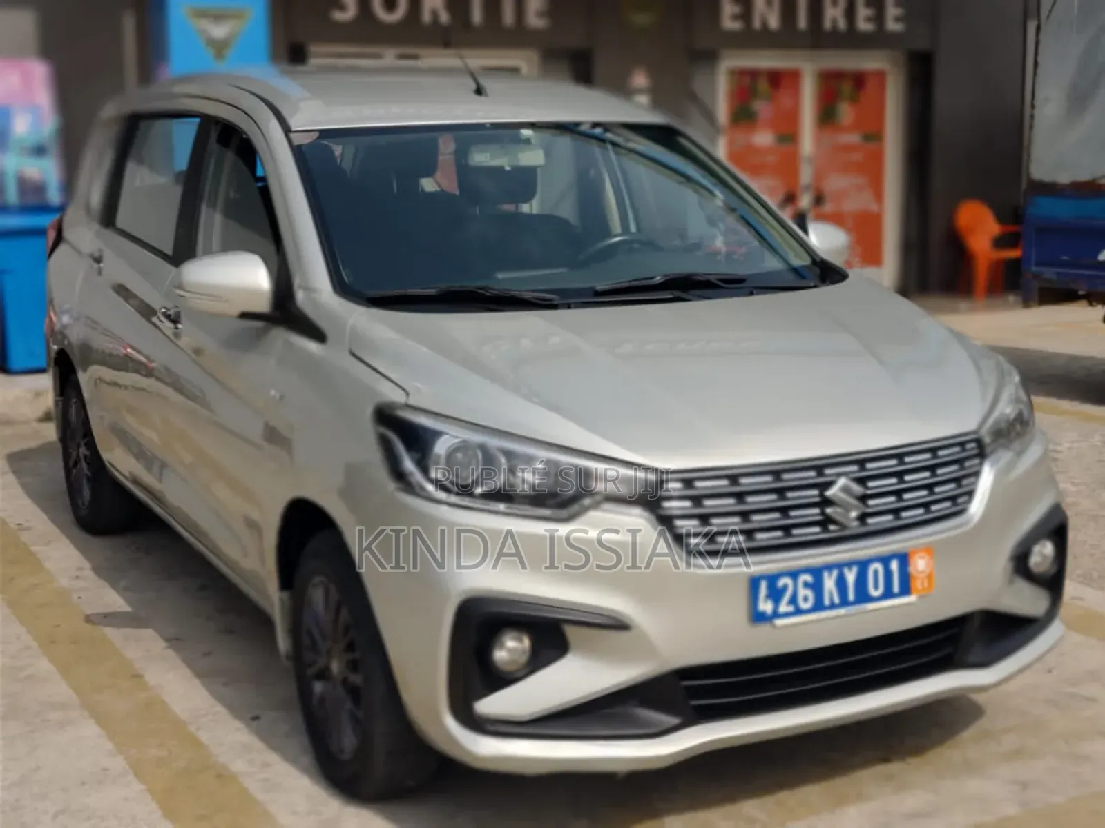 Suzuki Ertiga 2022 Gris