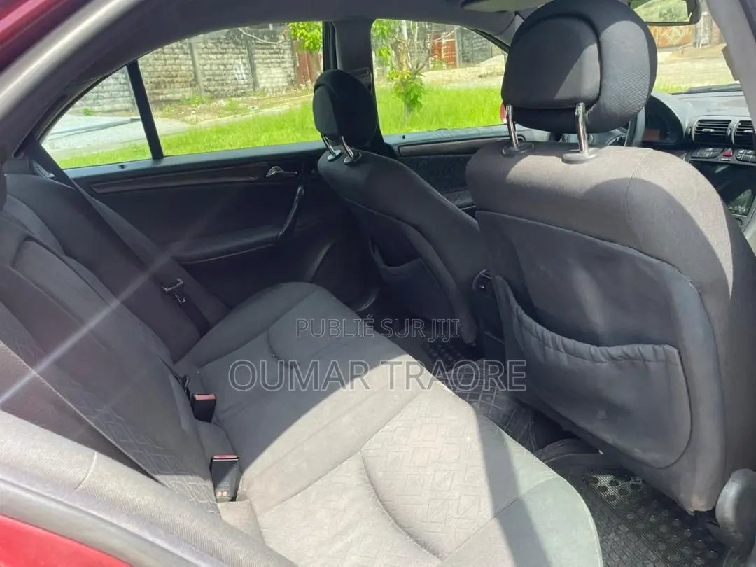Mercedes-Benz C200 2004 Bordeaux
