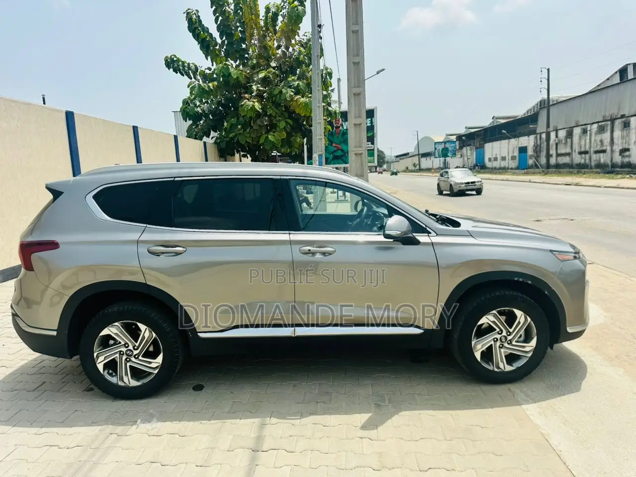 Hyundai Santa Fe SE (4 styles) 2022 Gris