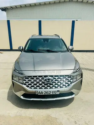 Hyundai Santa Fe SE (4 styles) 2022 Gris