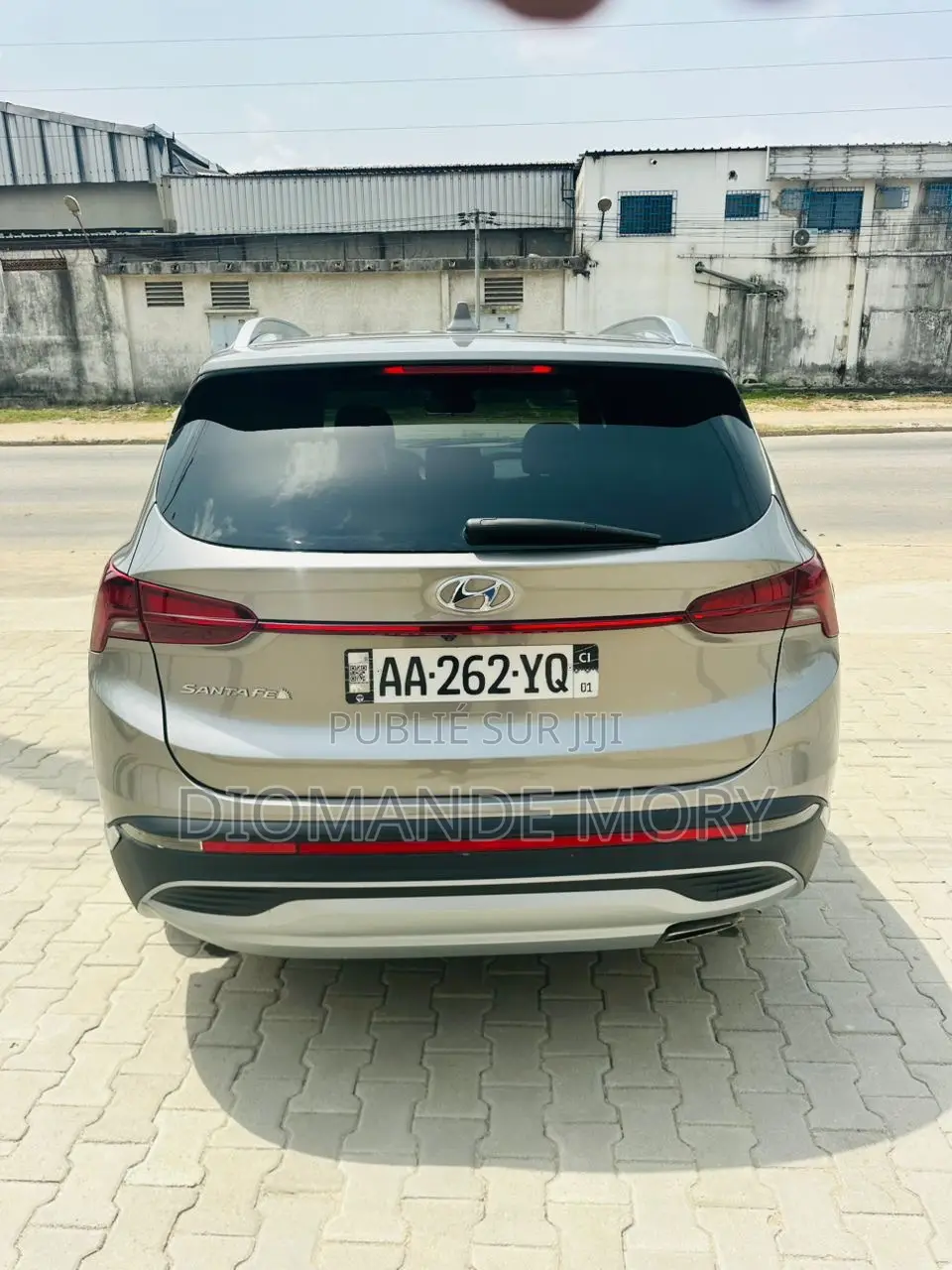 Hyundai Santa Fe SE (4 styles) 2022 Gris