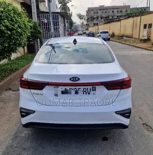 Kia Forte 2021 Blanc
