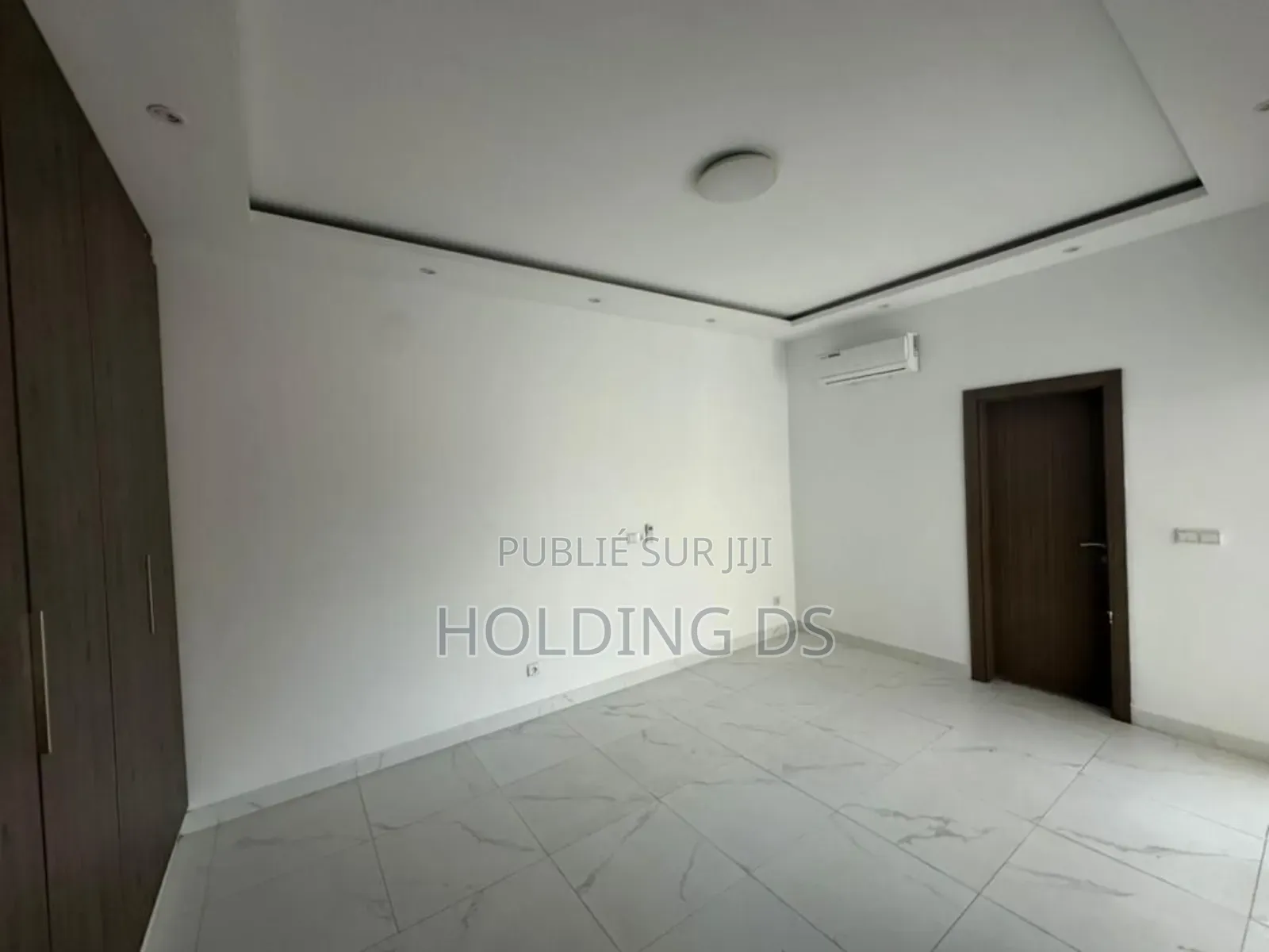 Furnished 4chbre Duplex dans Location Immobilière, Cocody à Louer