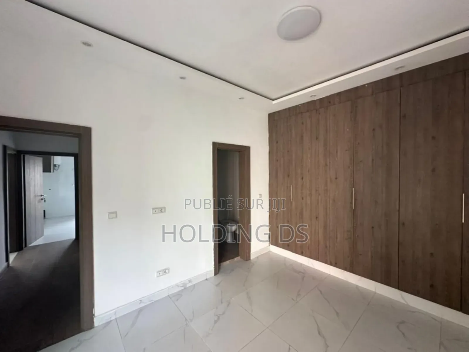 Furnished 4chbre Duplex dans Location Immobilière, Cocody à Louer