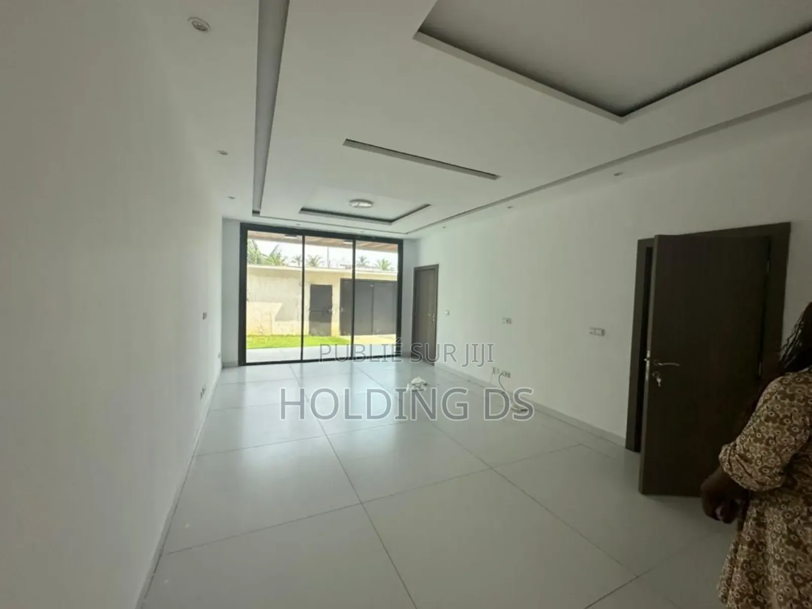 Furnished 4chbre Duplex dans Location Immobilière, Cocody à Louer