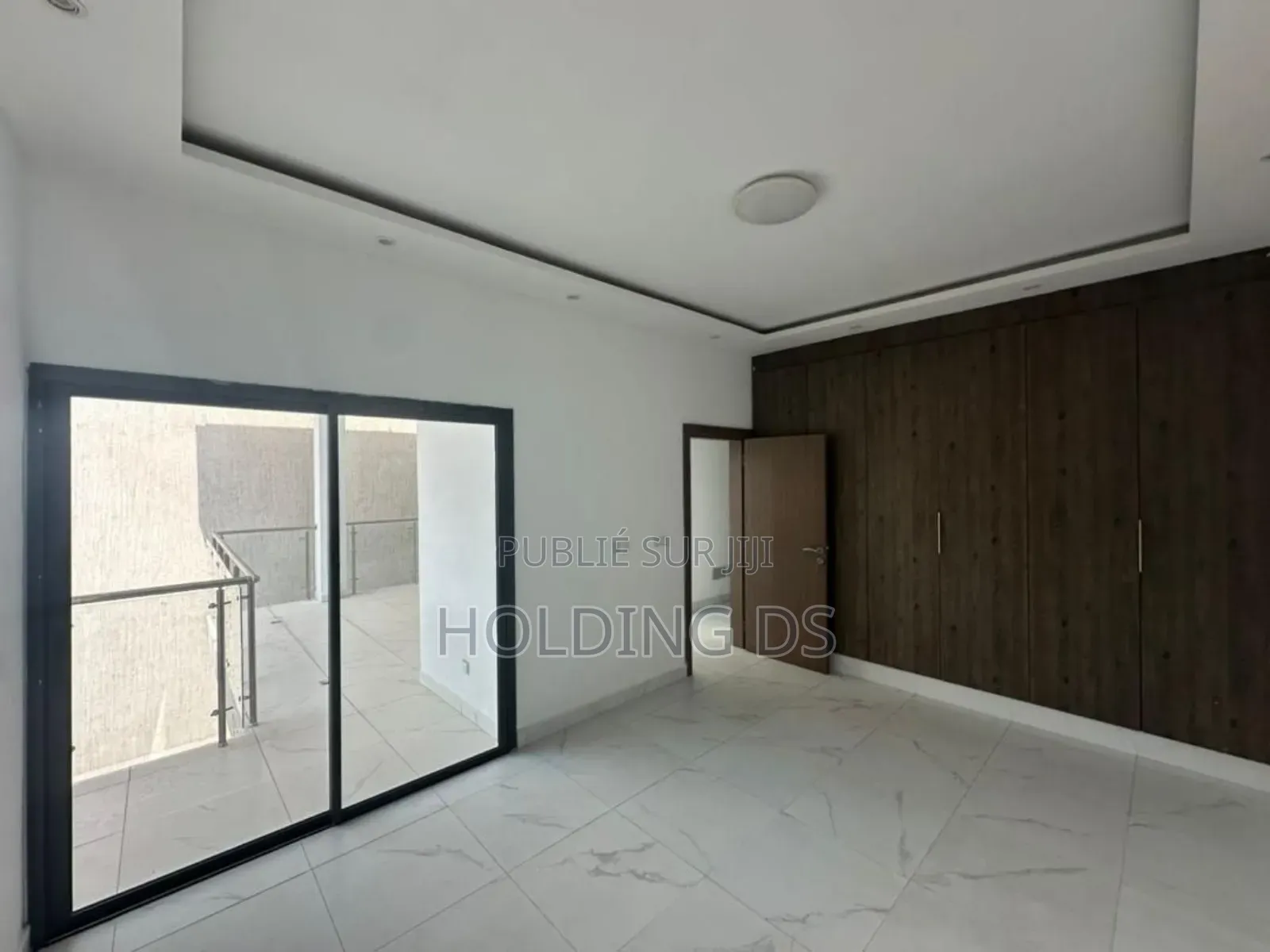 Furnished 4chbre Duplex dans Location Immobilière, Cocody à Louer