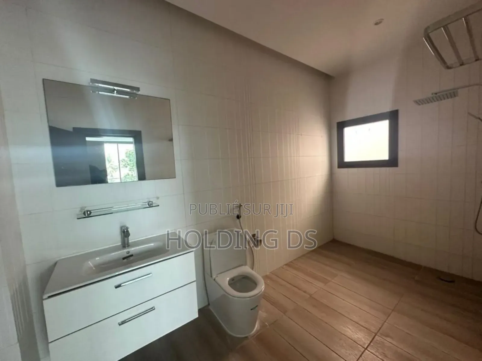 Furnished 4chbre Duplex dans Location Immobilière, Cocody à Louer