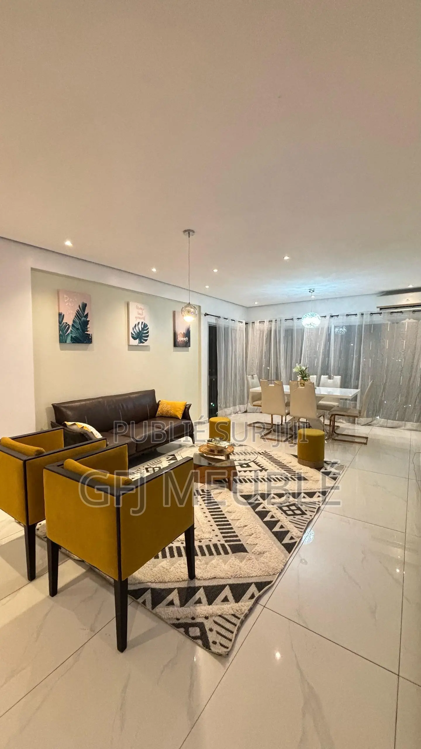 Furnished 3chbre Appartement dans G.F.J Meublé, Cocody à Louer