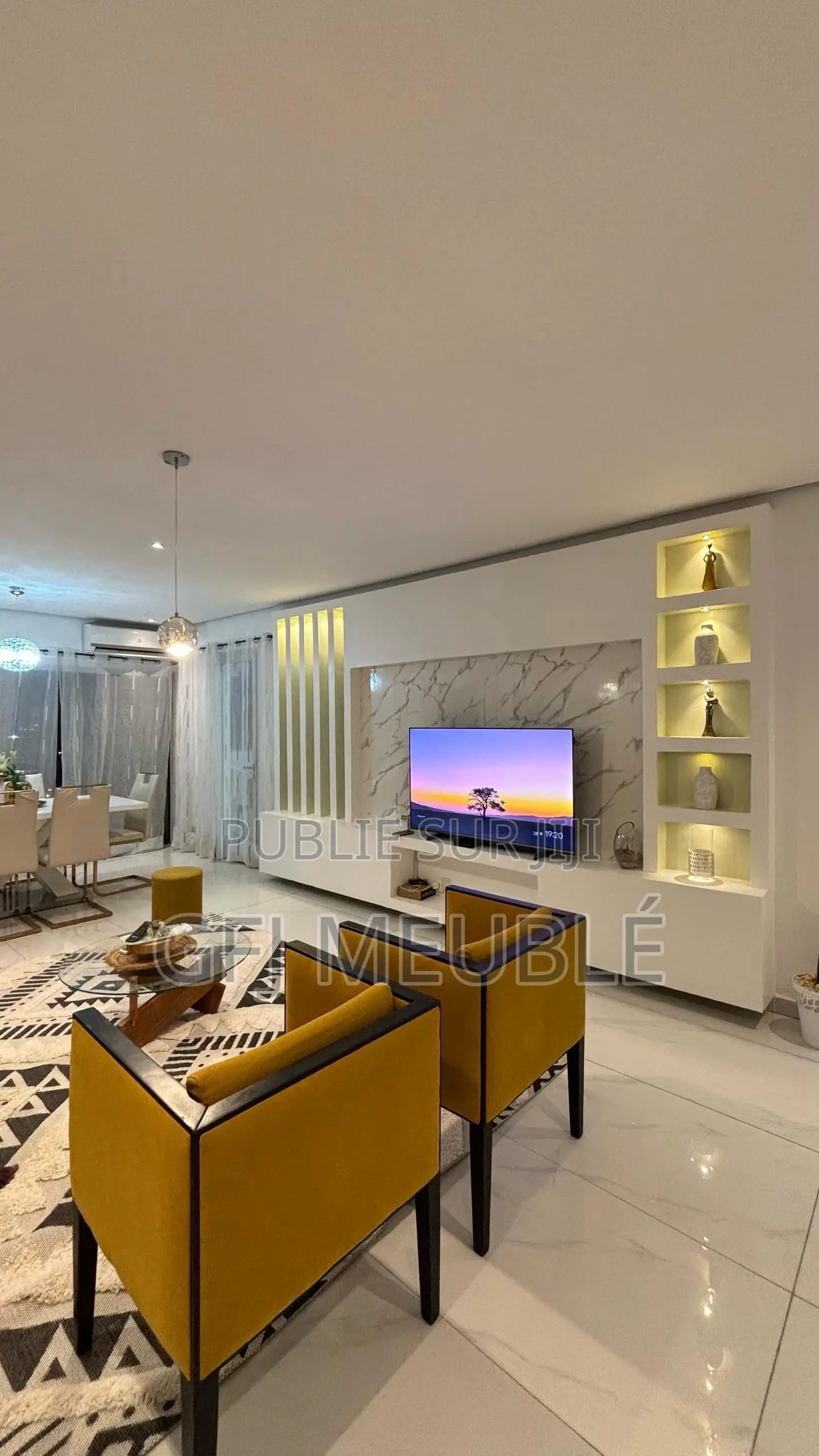 Furnished 3chbre Appartement dans G.F.J Meublé, Cocody à Louer