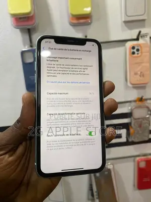 Nouveau Apple iPhone 16 Pro 128 GB Doré