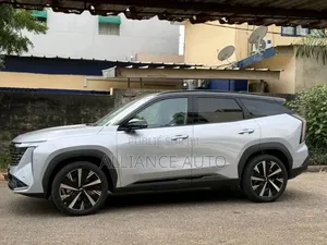 Nouveau Geely EX5 2025 Gris