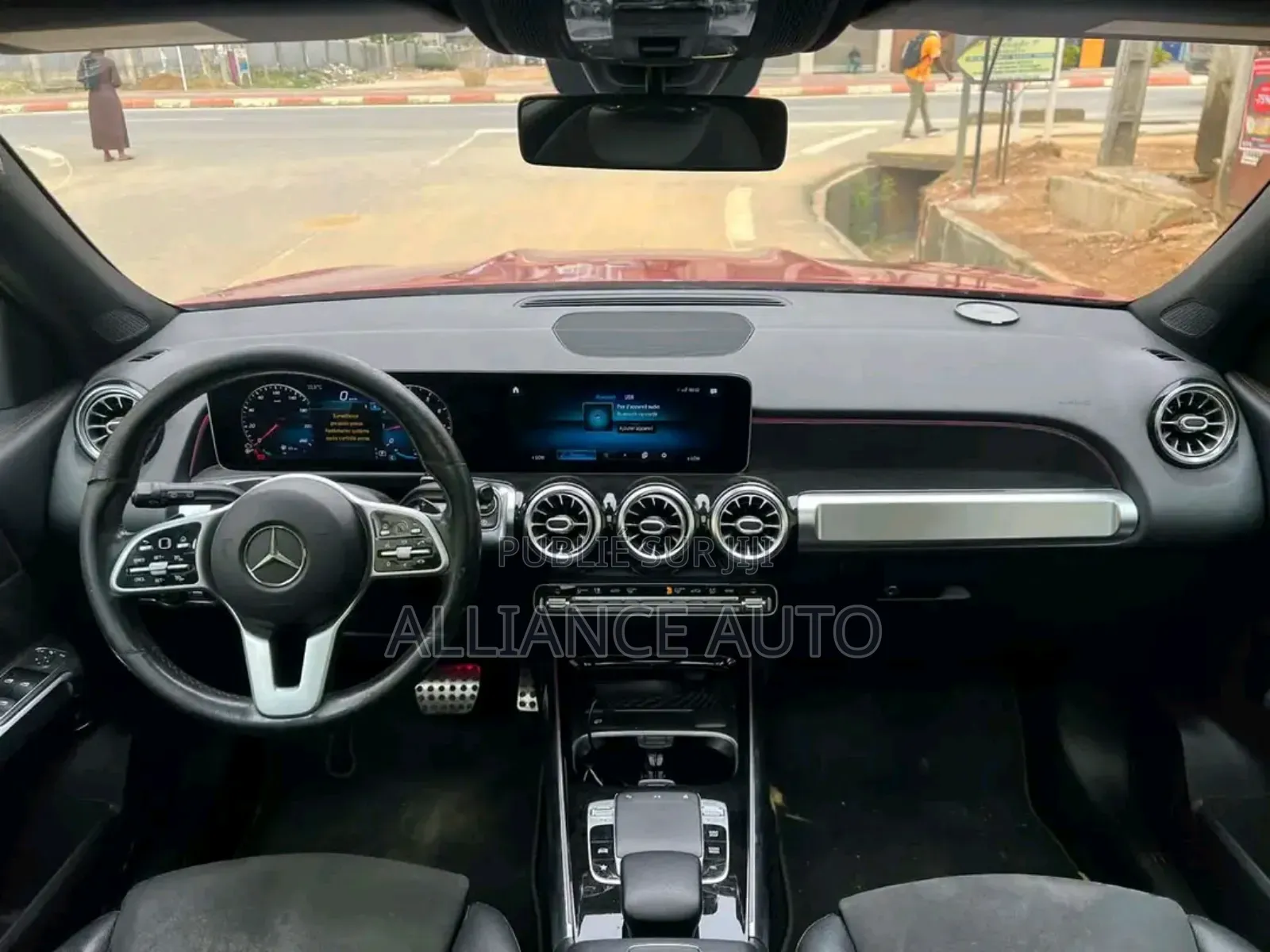 Mercedes-Benz GLB-Class 2022 Rouge