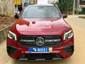 Mercedes-Benz GLB-Class 2022 Rouge