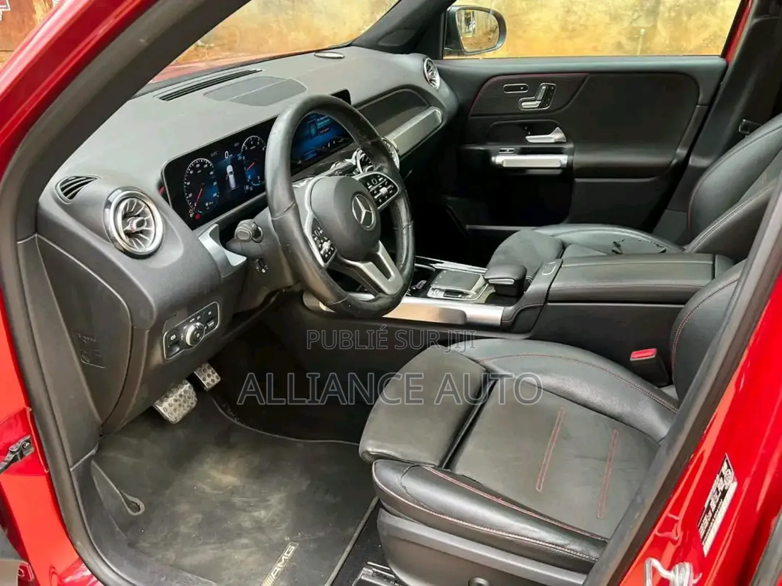 Mercedes-Benz GLB-Class 2022 Rouge