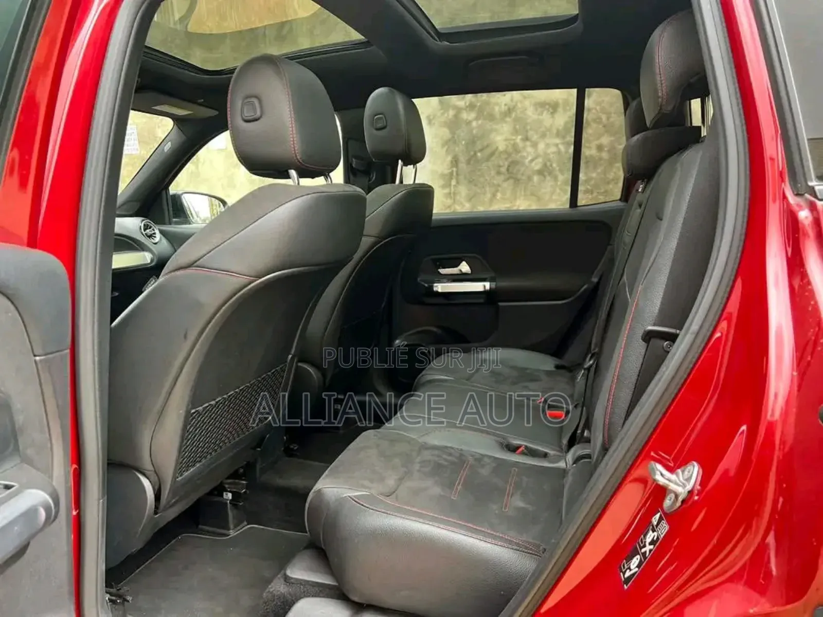 Mercedes-Benz GLB-Class 2022 Rouge