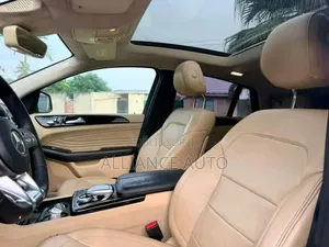 Mercedes-Benz GLE-Class 2018 Rouge