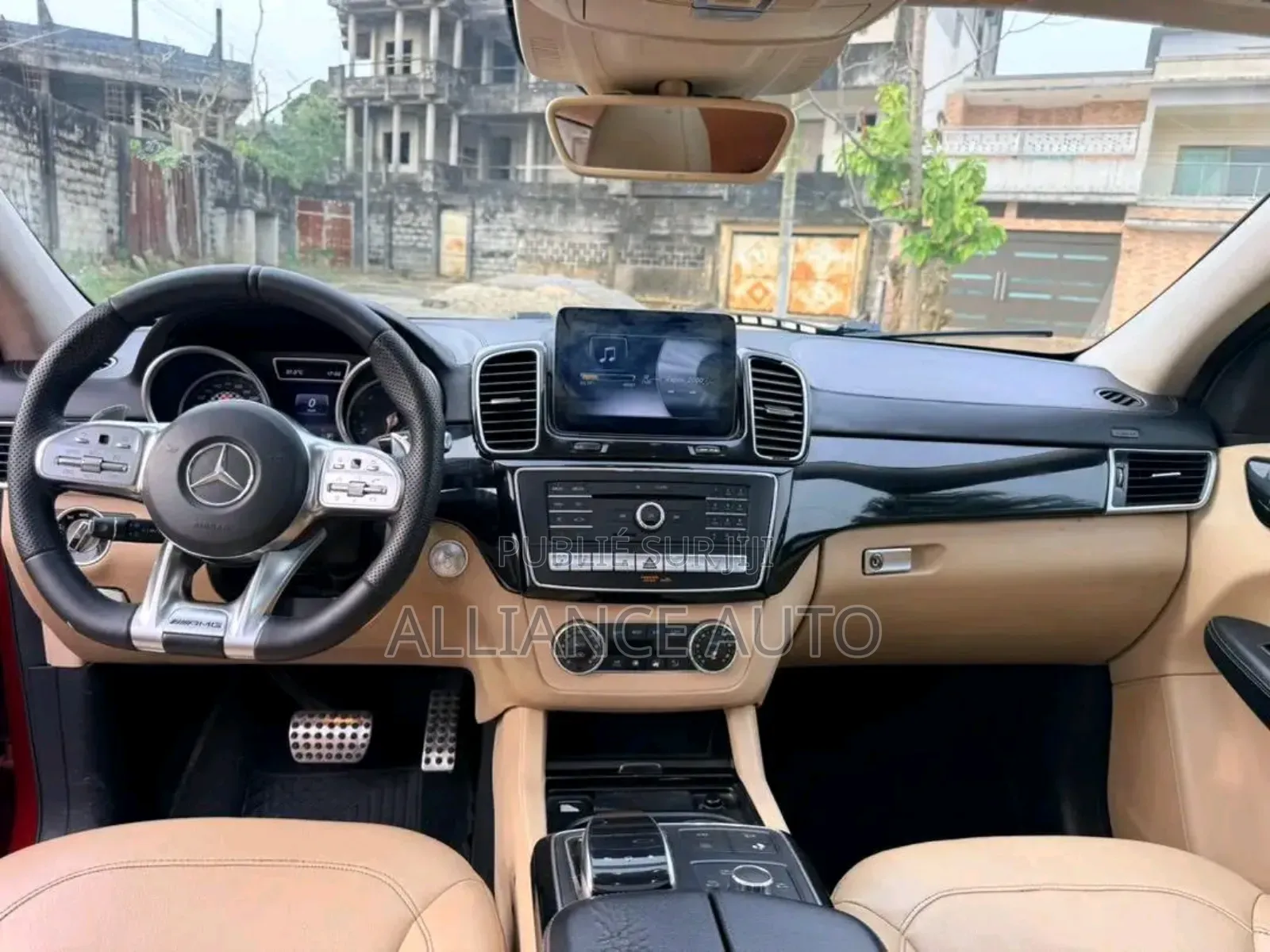 Mercedes-Benz GLE-Class 2018 Rouge