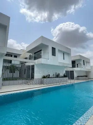7chbre Duplex dans Francis Gweh, Cocody à Louer