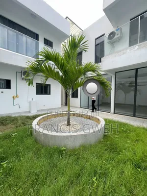 7chbre Duplex dans Francis Gweh, Cocody à Louer