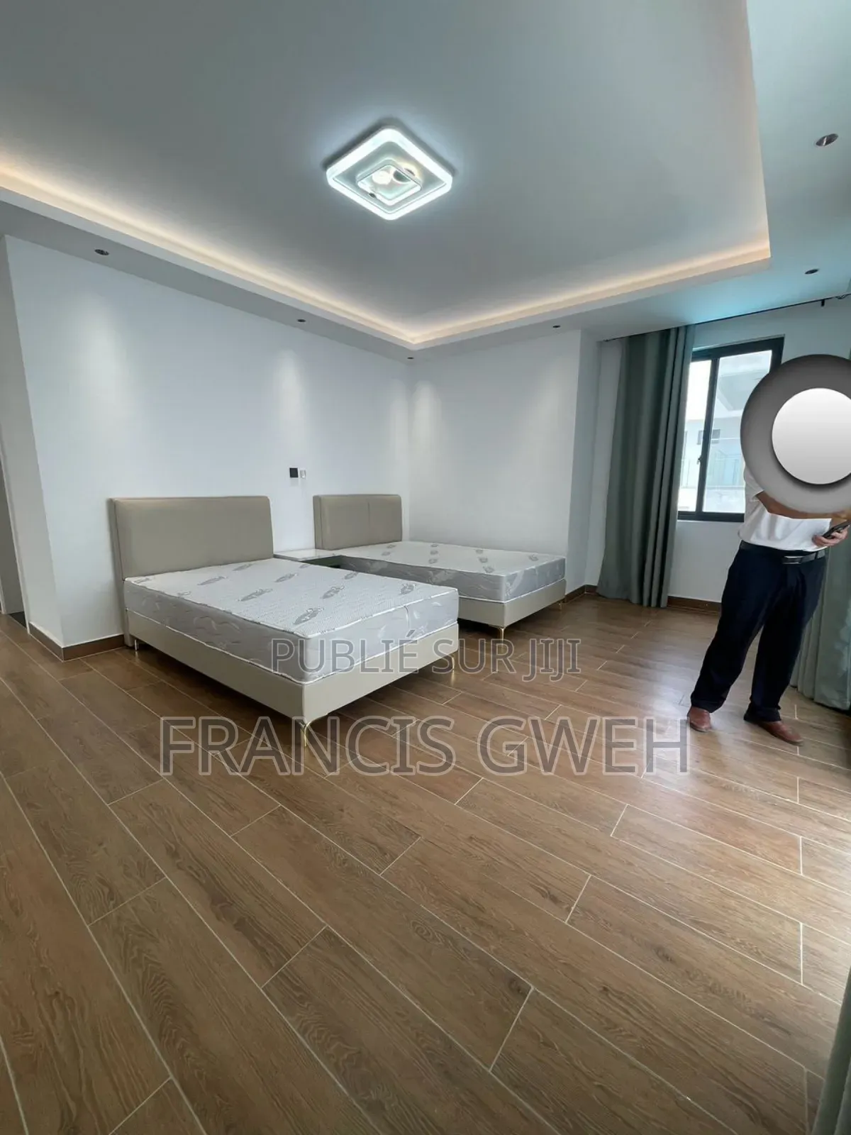 7chbre Duplex dans Francis Gweh, Cocody à Louer