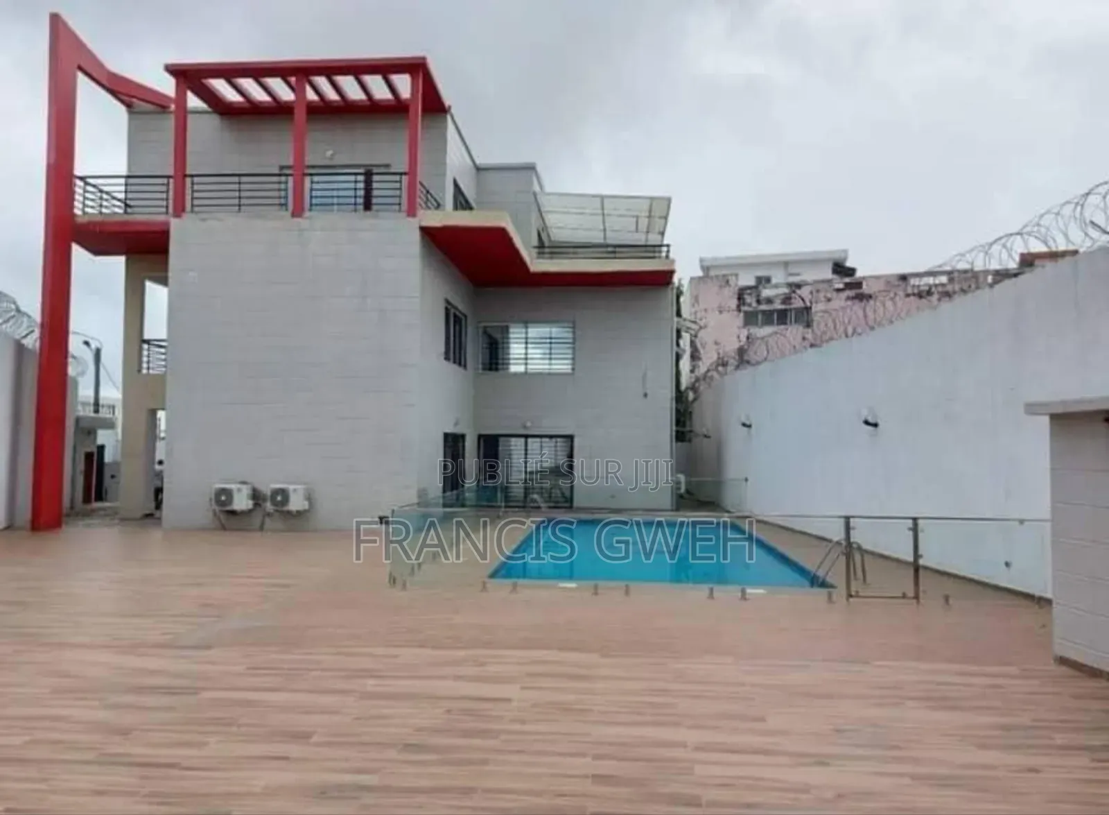 7chbre Duplex dans Francis Gweh, Cocody à Louer