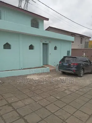 4chbre Duplex dans Francis Gweh, Cocody à Louer