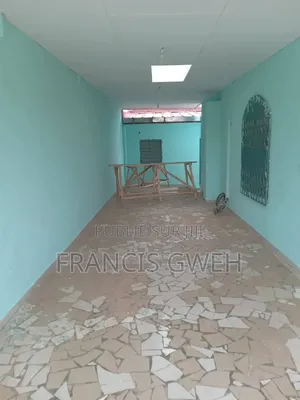 4chbre Duplex dans Francis Gweh, Cocody à Louer