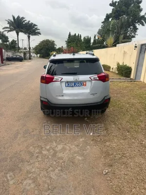 Toyota RAV4 2015 Blanc