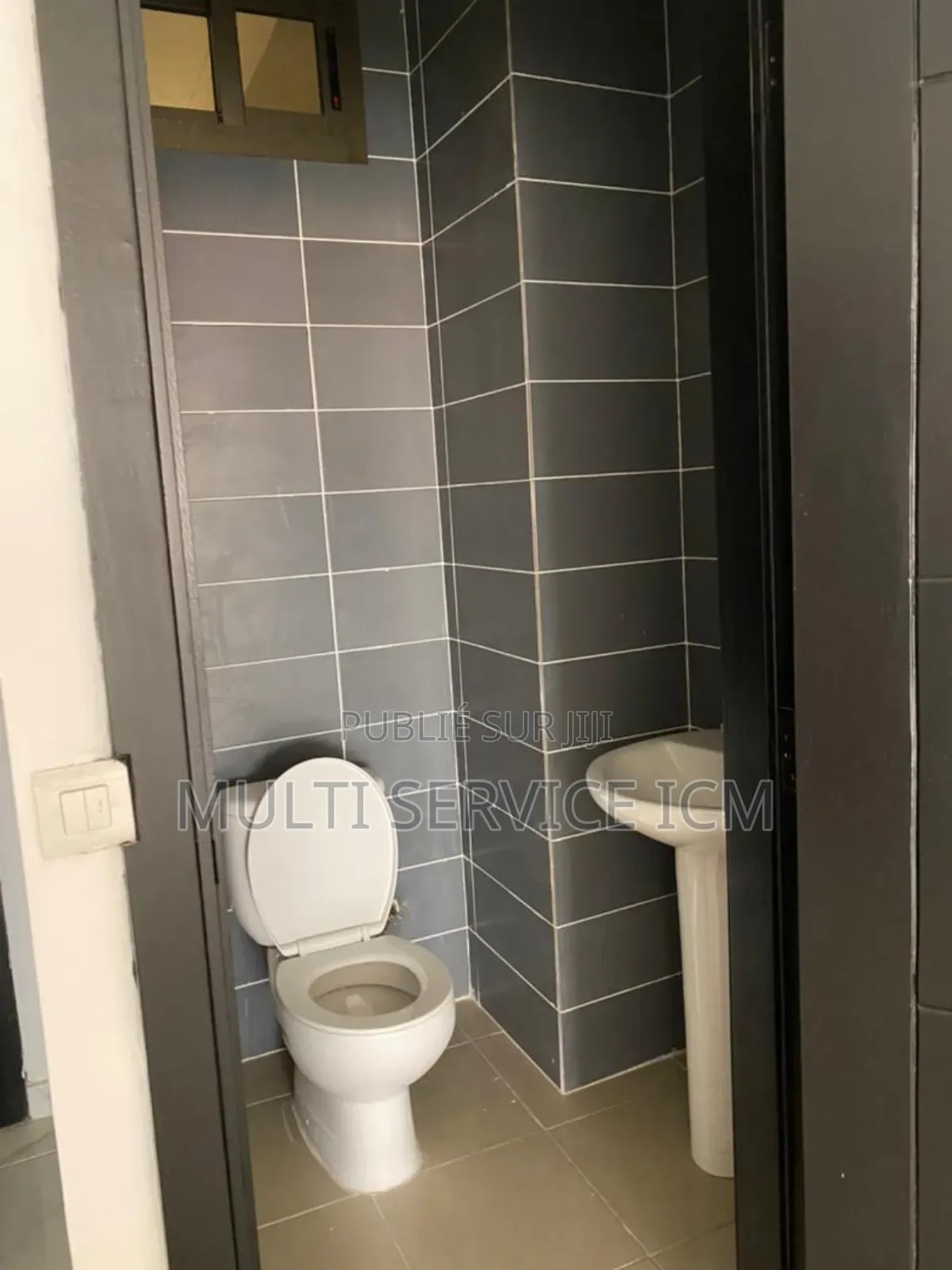 Furnished 3chbre Appartement dans Ismaël Coulibaly, Grand-Bassam