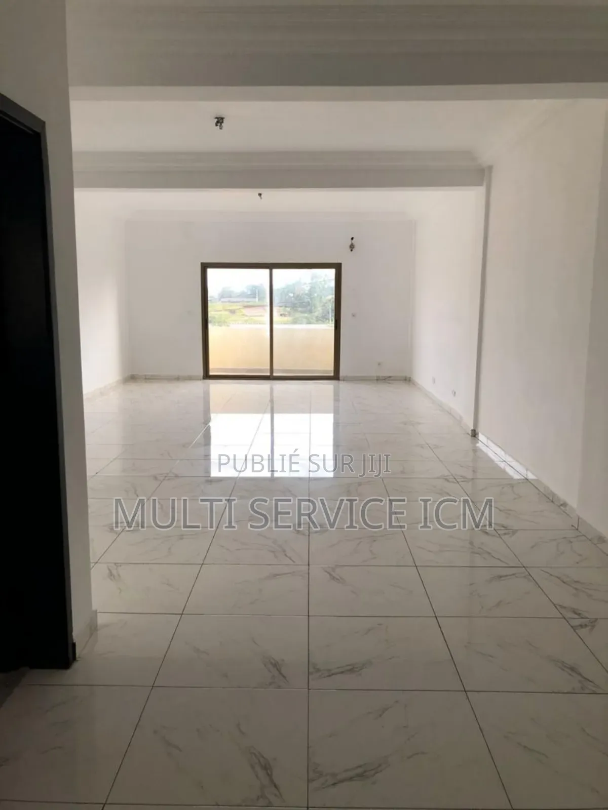 Furnished 3chbre Appartement dans Ismaël Coulibaly, Grand-Bassam