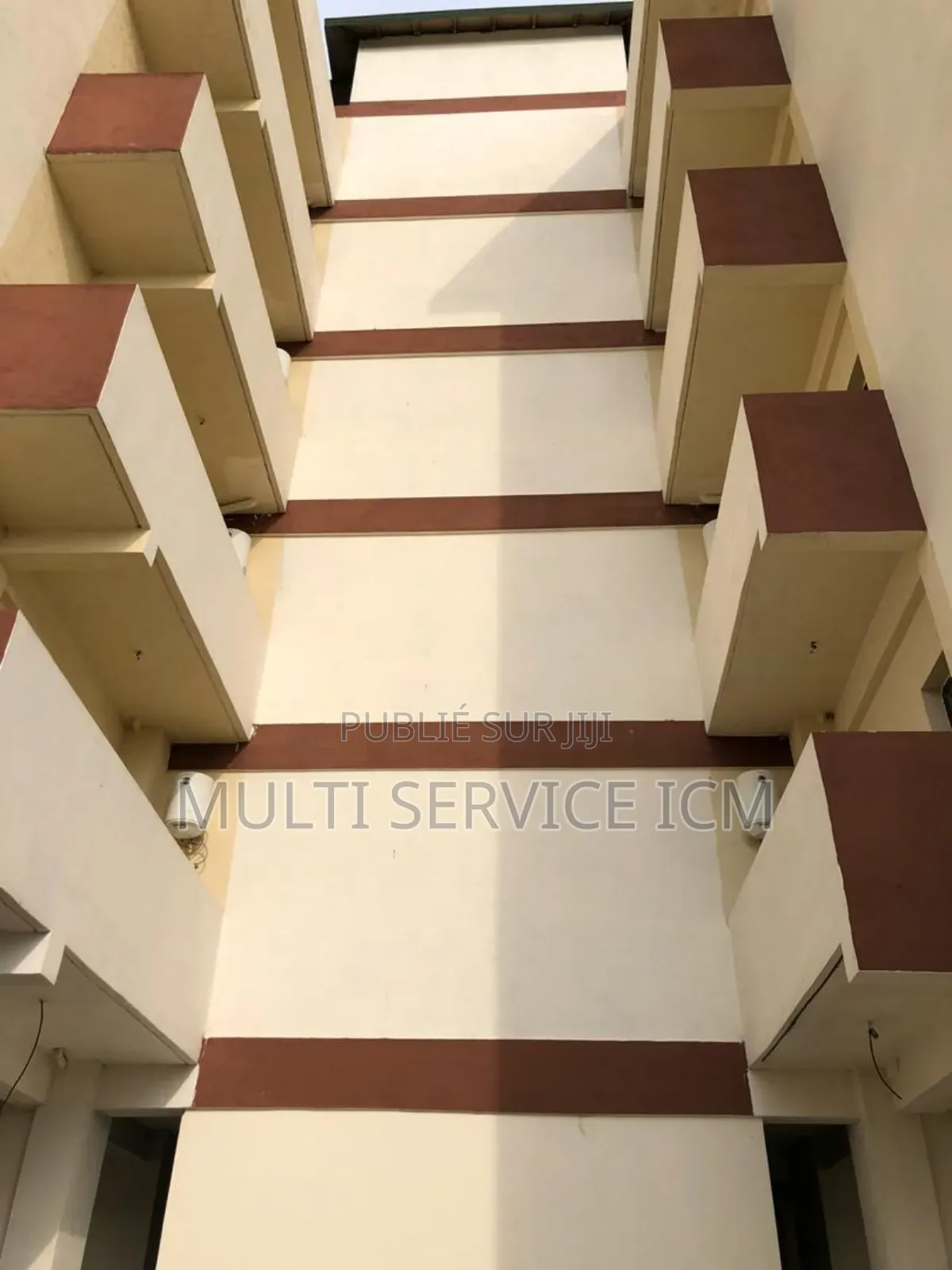 Furnished 3chbre Appartement dans Ismaël Coulibaly, Grand-Bassam